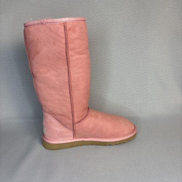 Womens UGG Boots Classic Tall or Fold Over Pink Suede Wool Sz 6 fits 7 RARE! - Picture 7 of 16